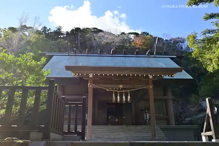 安房神社の本殿・本堂