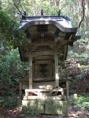 燒火神社の末社