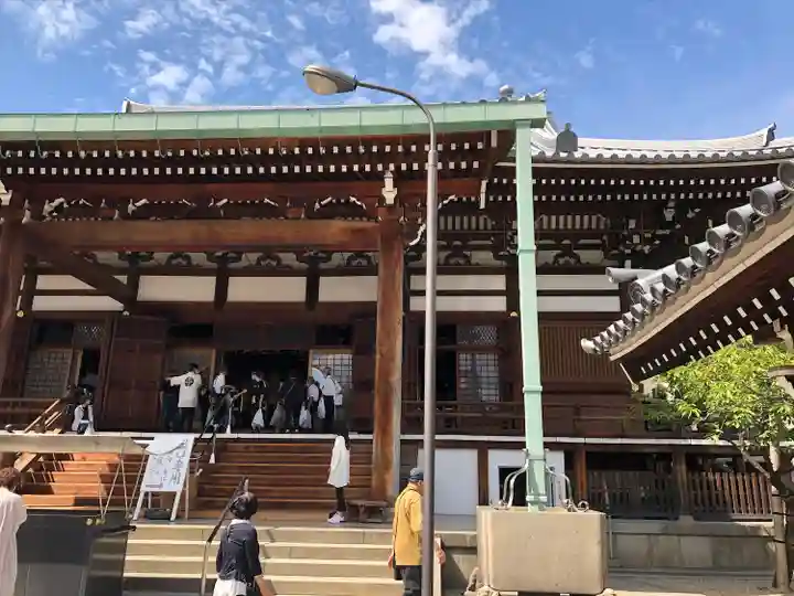 一心寺の本殿・本堂