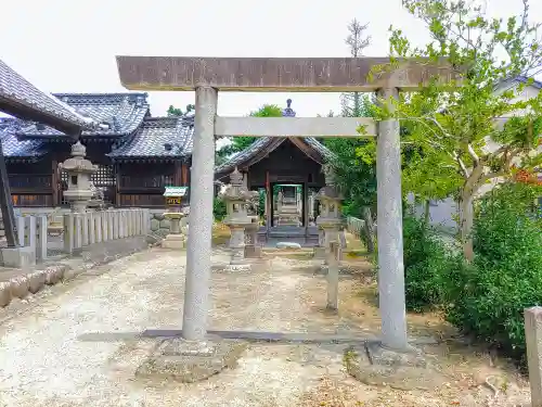 八幡社（石橋）の鳥居