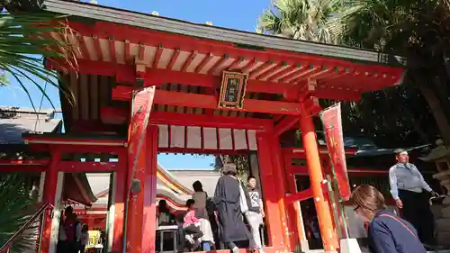 青島神社（青島神宮）の山門・神門