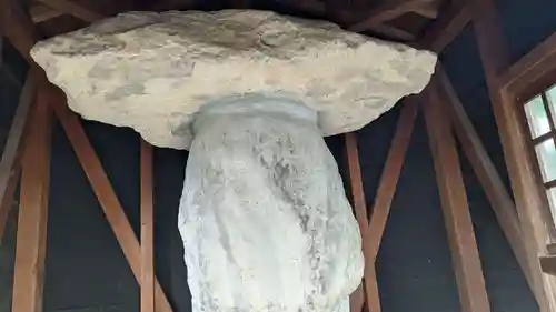 御珍宝神社の本殿・本堂