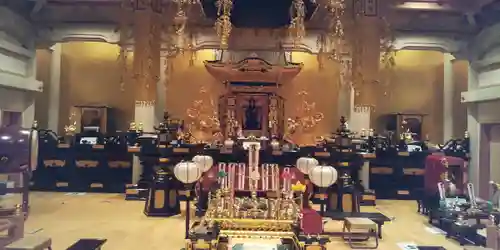 眞久寺の本殿・本堂