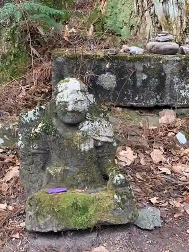 瀧尾神社（日光二荒山神社別宮）の像