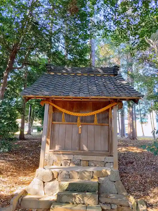 神明社(大塚町)の末社・摂社