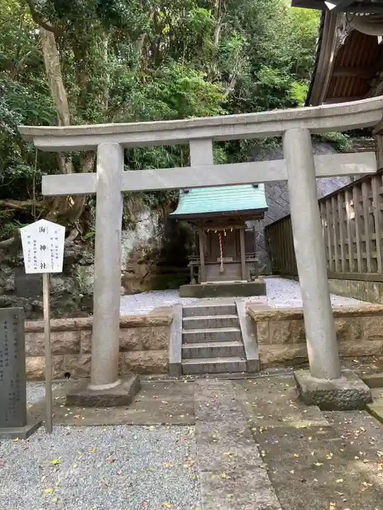 小動神社の末社・摂社