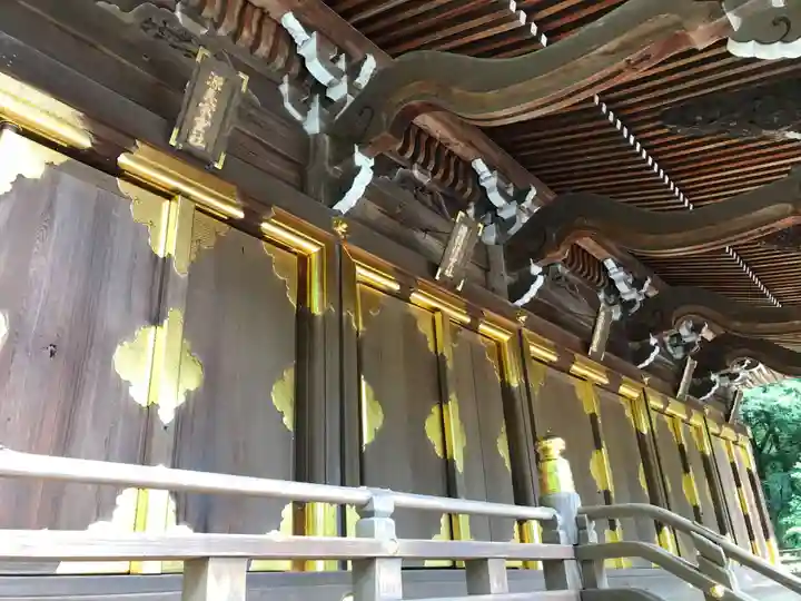 多田神社の本殿・本堂