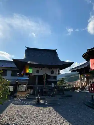岩本寺の本殿・本堂