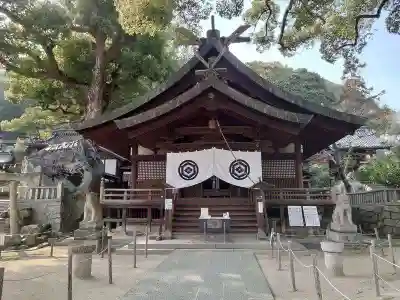 艮神社の本殿・本堂