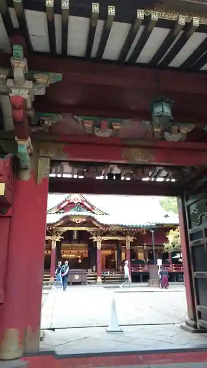 根津神社の山門・神門