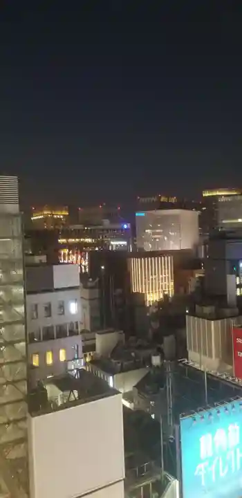 靍護稲荷神社の周辺