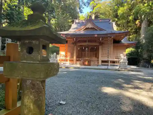 須山浅間神社の本殿