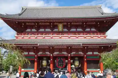 浅草寺の山門・神門