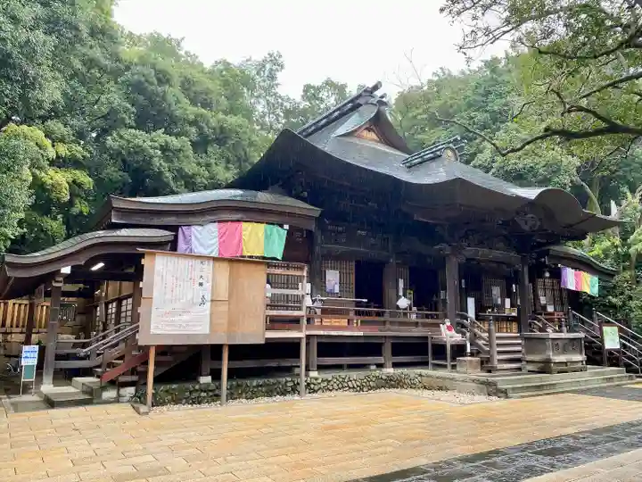 深大寺の本殿・本堂