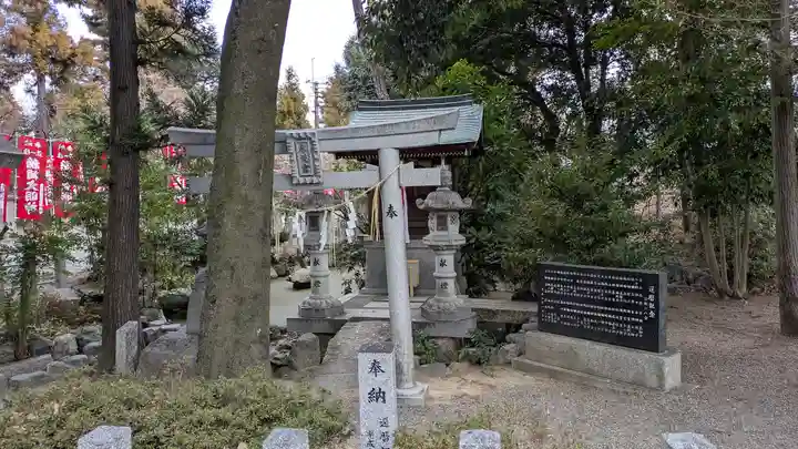 九帝王宮 萱野神社(滋賀県)