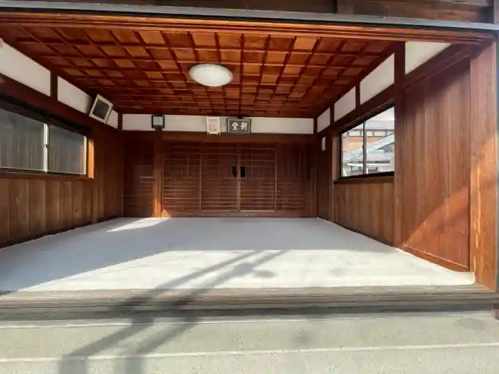 観音堂(新堂)(滋賀県)