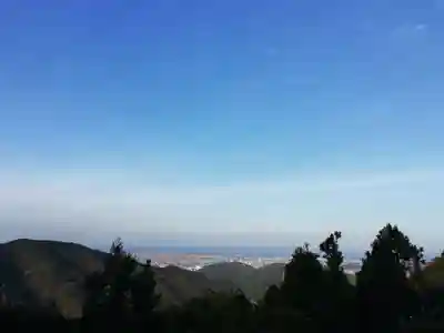 津峯神社の周辺