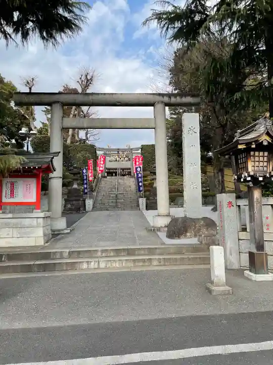 中野沼袋氷川神社の鳥居