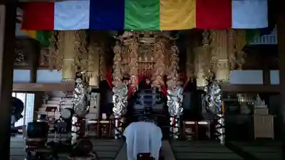 崇賢寺の本殿・本堂