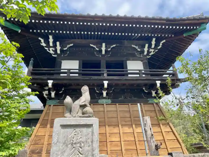 伊奈利神社の{uncategorized: "未分類", other: "その他", undefined: "問題あり", building: "その他建物", grave: "お墓", sacred_gate: "鳥居", guardian: "狛犬", statue: "像", buddha: "仏像", history: "歴史", nature: "自然", garden: "庭園", animal: "動物", pagoda: "塔", temizu: "手水舎", mountain_gate: "山門・神門", sanctuary: "本殿・本堂", subordinate: "末社・摂社", art: "芸術", scenery: "景色", jizo: "地蔵", ema: "絵馬", goshuin: "御朱印", omikuji: "おみくじ", items: "授与品その他", amulet: "お守り", goshuincho: "御朱印帳", eats: "食事", festival: "お祭り", votive_dance: "神楽", shichigosan: "七五三参", wedding: "結婚式", experience: "体験その他", initially: "初詣", around: "周辺", anti_infection: "感染症対策"}