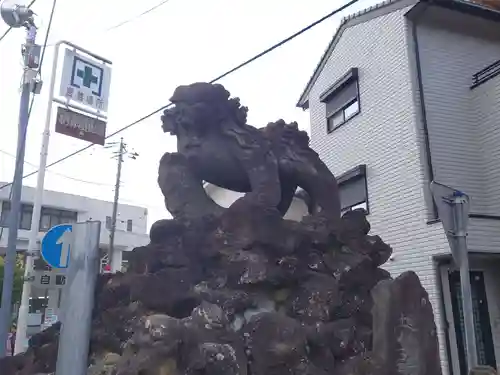 取手八坂神社の狛犬