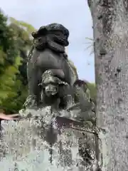 諏訪神社の狛犬