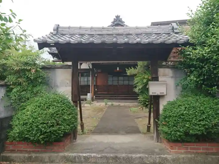 大瀬寺の山門・神門