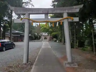 諏訪神社の鳥居