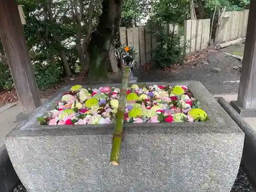 豊山八幡神社の手水舎