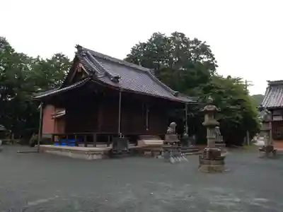 泙野神社の本殿・本堂