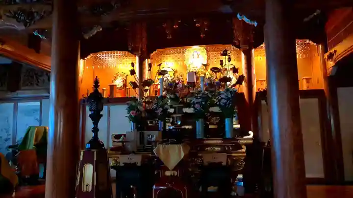 吉祥寺の本殿・本堂