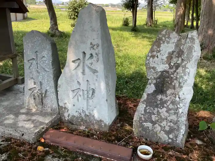 大針神社の末社・摂社