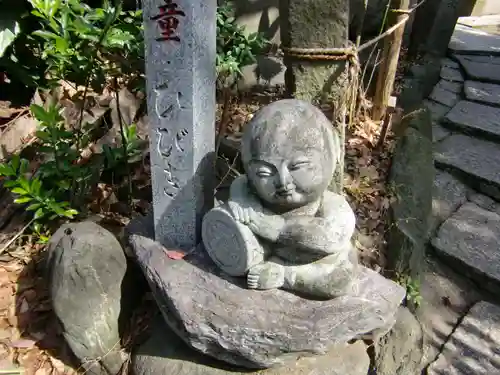 天祖神社の像