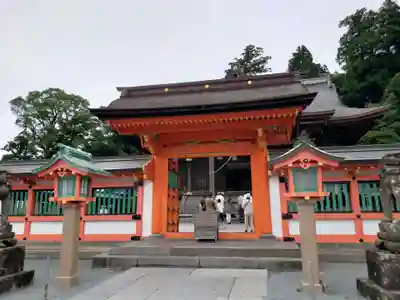 高良大社の山門・神門