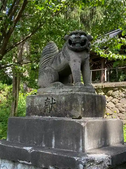愛別神社の狛犬