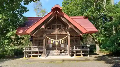 興部神社の本殿