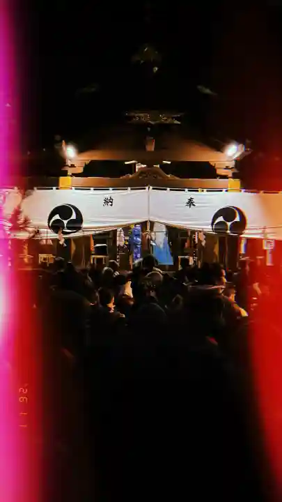 渋谷氷川神社の{uncategorized: "未分類", other: "その他", undefined: "問題あり", building: "その他建物", grave: "お墓", sacred_gate: "鳥居", guardian: "狛犬", statue: "像", buddha: "仏像", history: "歴史", nature: "自然", garden: "庭園", animal: "動物", pagoda: "塔", temizu: "手水舎", mountain_gate: "山門・神門", sanctuary: "本殿・本堂", subordinate: "末社・摂社", art: "芸術", scenery: "景色", jizo: "地蔵", ema: "絵馬", goshuin: "御朱印", omikuji: "おみくじ", items: "授与品その他", amulet: "お守り", goshuincho: "御朱印帳", eats: "食事", festival: "お祭り", votive_dance: "神楽", shichigosan: "七五三参", wedding: "結婚式", experience: "体験その他", initially: "初詣", around: "周辺", anti_infection: "感染症対策"}