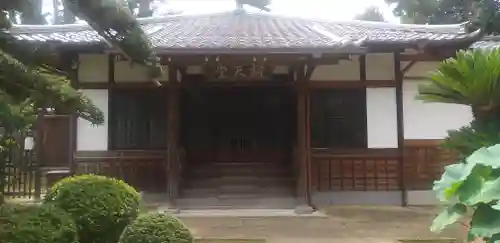 静勝寺の本殿・本堂