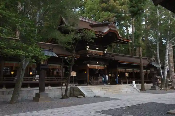 諏訪大社下社春宮(長野県)