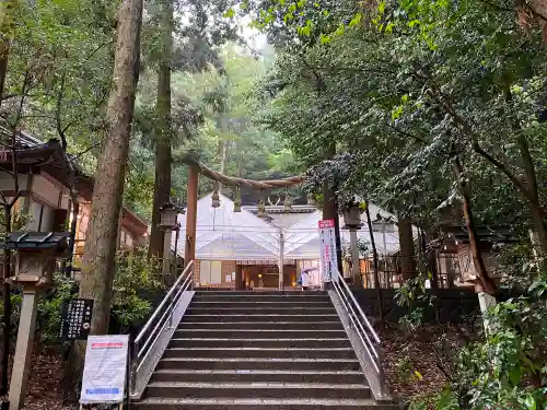狭井坐大神荒魂神社(狭井神社)(奈良県)