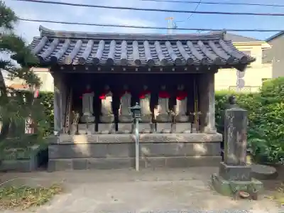長安寺の{uncategorized: "未分類", other: "その他", undefined: "問題あり", building: "その他建物", grave: "お墓", sacred_gate: "鳥居", guardian: "狛犬", statue: "像", buddha: "仏像", history: "歴史", nature: "自然", garden: "庭園", animal: "動物", pagoda: "塔", temizu: "手水舎", mountain_gate: "山門・神門", sanctuary: "本殿・本堂", subordinate: "末社・摂社", art: "芸術", scenery: "景色", jizo: "地蔵", ema: "絵馬", goshuin: "御朱印", omikuji: "おみくじ", items: "授与品その他", amulet: "お守り", goshuincho: "御朱印帳", eats: "食事", festival: "お祭り", votive_dance: "神楽", shichigosan: "七五三参", wedding: "結婚式", experience: "体験その他", initially: "初詣", around: "周辺", anti_infection: "感染症対策"}