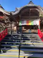 岩水寺の本殿・本堂