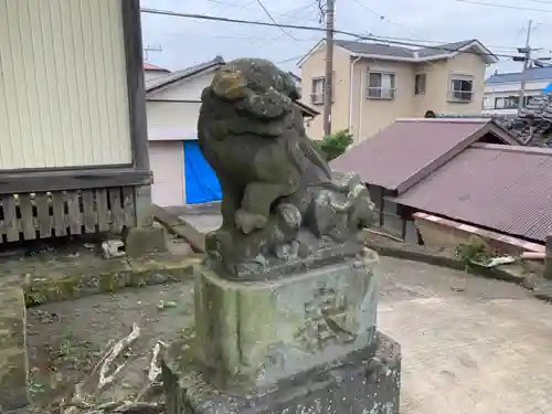 稲荷神社の狛犬