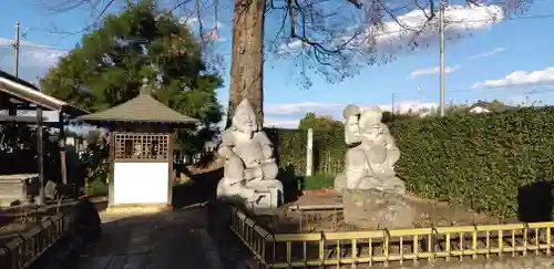 恩林寺の像