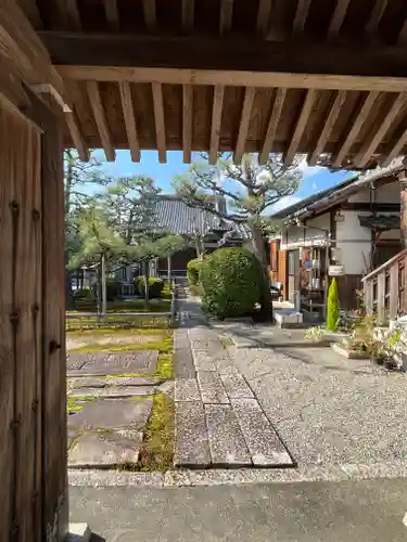 妙盛寺の建物その他