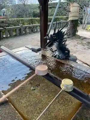 鶴羽根神社の手水舎