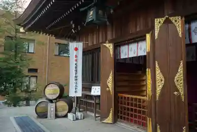 若宮八幡社の本殿・本堂