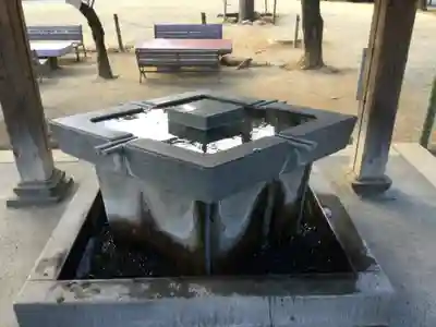 武田神社の手水舎