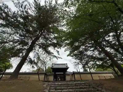 東大寺戒壇院戒壇堂の{uncategorized: "未分類", other: "その他", undefined: "問題あり", building: "その他建物", grave: "お墓", sacred_gate: "鳥居", guardian: "狛犬", statue: "像", buddha: "仏像", history: "歴史", nature: "自然", garden: "庭園", animal: "動物", pagoda: "塔", temizu: "手水舎", mountain_gate: "山門・神門", sanctuary: "本殿・本堂", subordinate: "末社・摂社", art: "芸術", scenery: "景色", jizo: "地蔵", ema: "絵馬", goshuin: "御朱印", omikuji: "おみくじ", items: "授与品その他", amulet: "お守り", goshuincho: "御朱印帳", eats: "食事", festival: "お祭り", votive_dance: "神楽", shichigosan: "七五三参", wedding: "結婚式", experience: "体験その他", initially: "初詣", around: "周辺", anti_infection: "感染症対策"}
