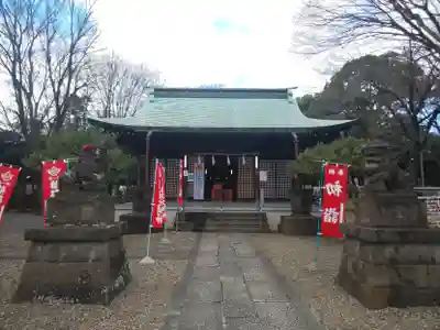 新曽氷川神社の本殿・本堂